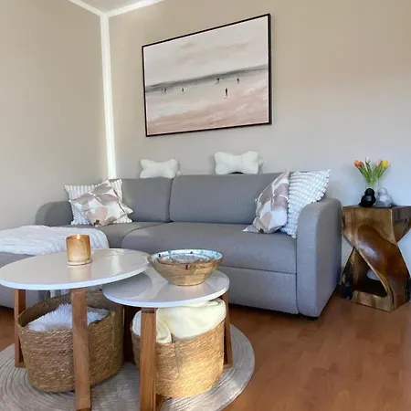 Am Freibad 아파트 엠덴